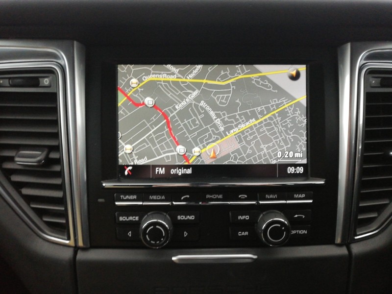 Used Porsche Macan 2014 for sale - 76174535: Photo 10