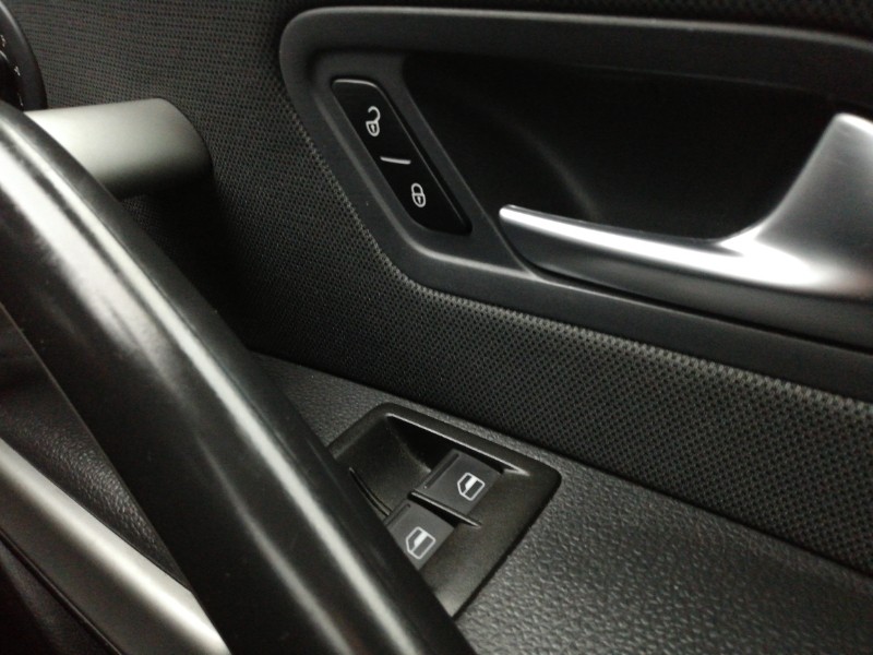 Used Volkswagen Scirocco 2011 for sale - 77329867: Photo 16