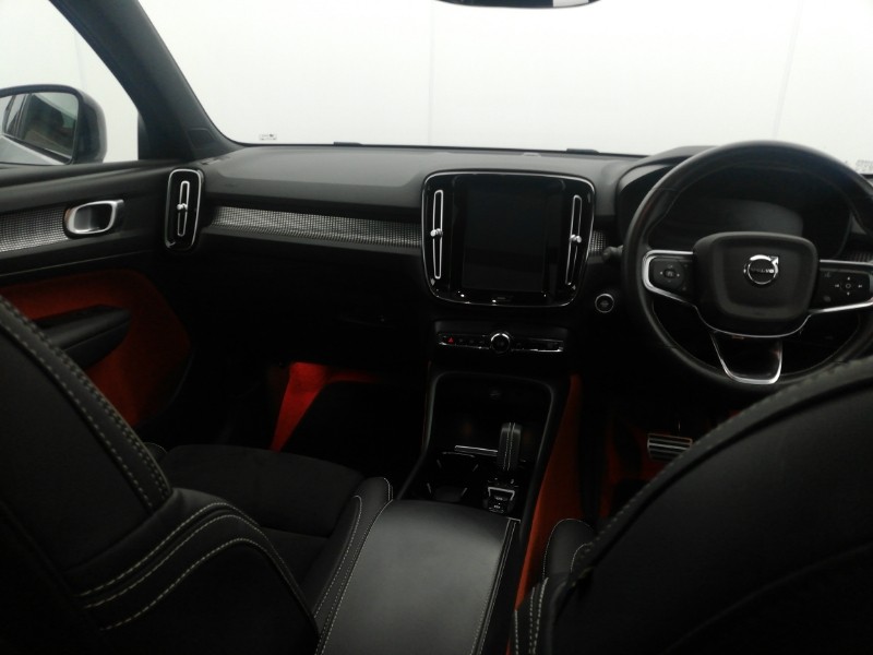 Used Volvo XC40 2020 for sale - 77119119: Photo 2