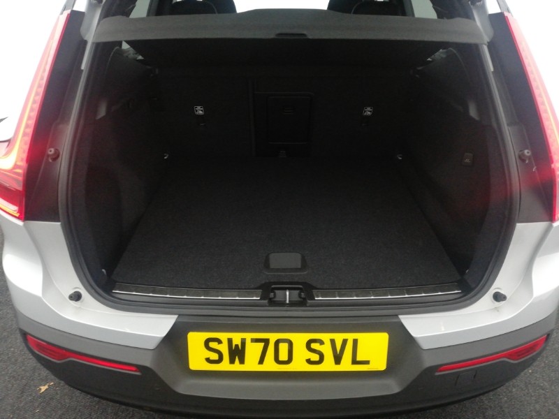 Used Volvo XC40 2020 for sale - 77119119: Photo 8