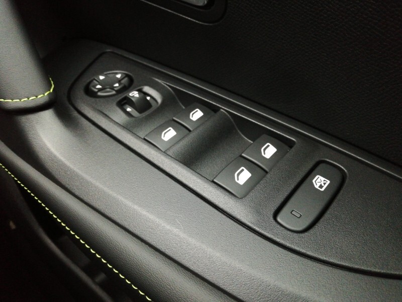 Used Peugeot 2008 2025 for sale - 76579438: Photo 15