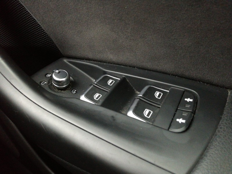 Used Audi Q3 2016 for sale - 77252496: Photo 16