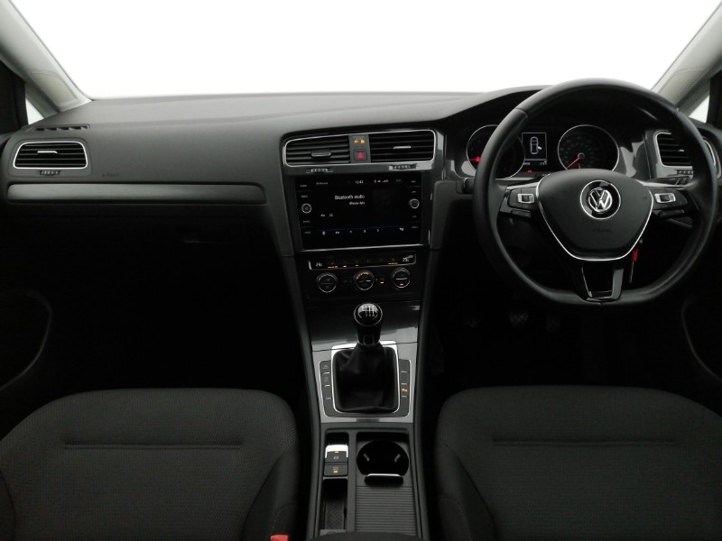 Used Volkswagen Golf 2020 for sale - 77722164: Photo 2