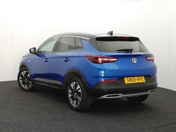 Used Vauxhall Grandland X 2018 for sale - 76233632: Photo 3