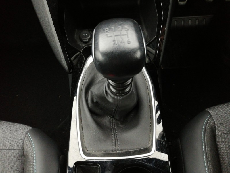 Used Peugeot 2008 2023 for sale - 77380089: Photo 12