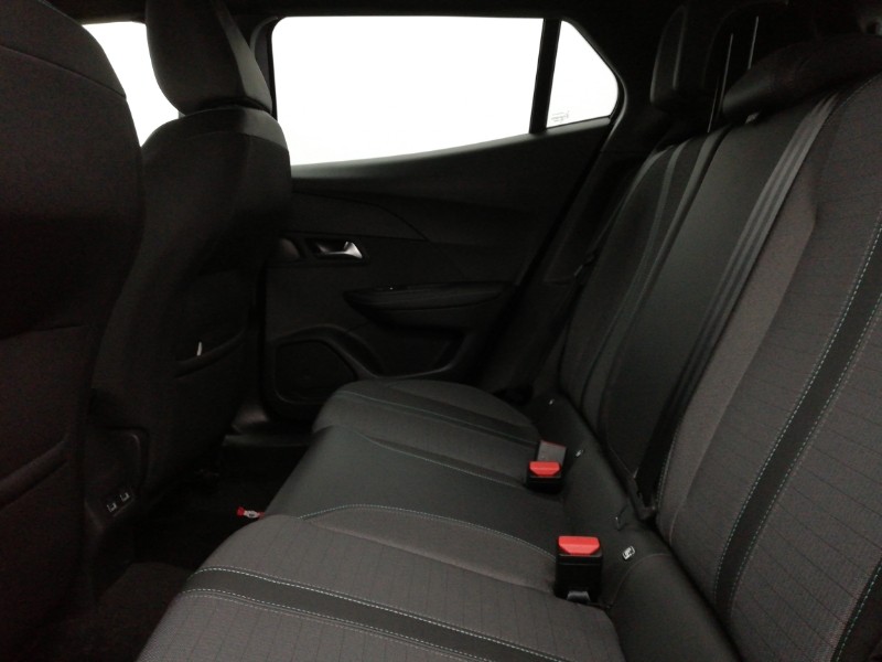 Used Peugeot 2008 2023 for sale - 77380089: Photo 6