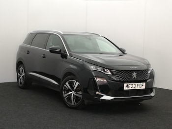 Peugeot - 5008