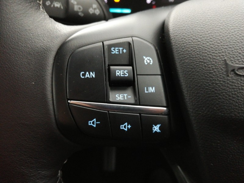 Used Ford Fiesta 2018 for sale - 76506644: Photo 13