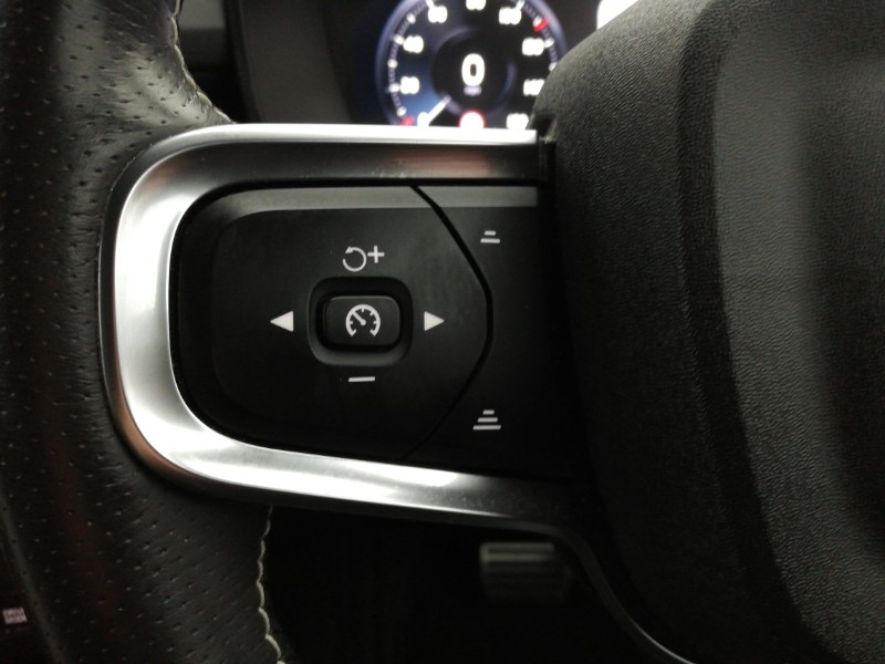 Used Volvo XC40 2020 for sale - 76427359: Photo 15