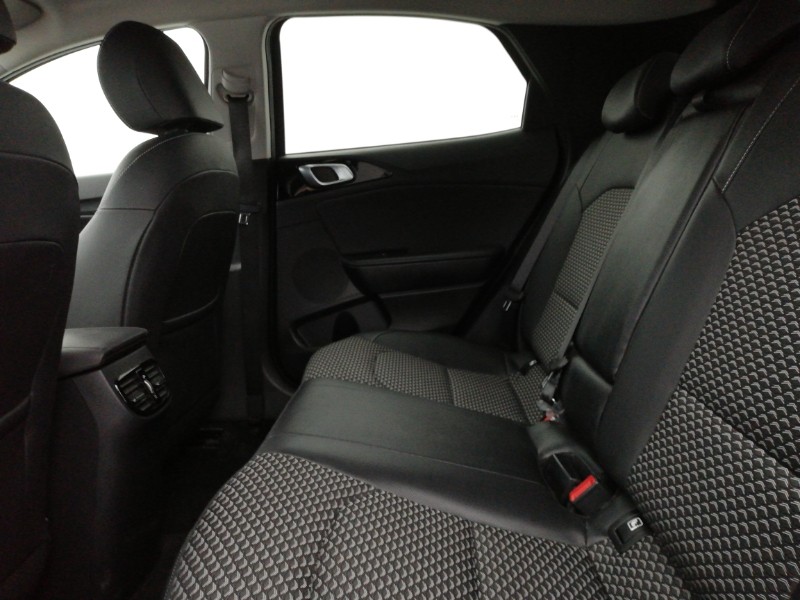 Used Kia XCeed 2022 for sale - 77189840: Photo 6