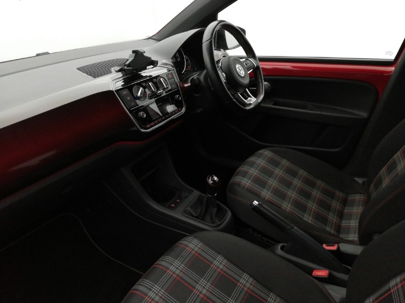 Used Volkswagen up! 2018 for sale - 77644694: Photo 5