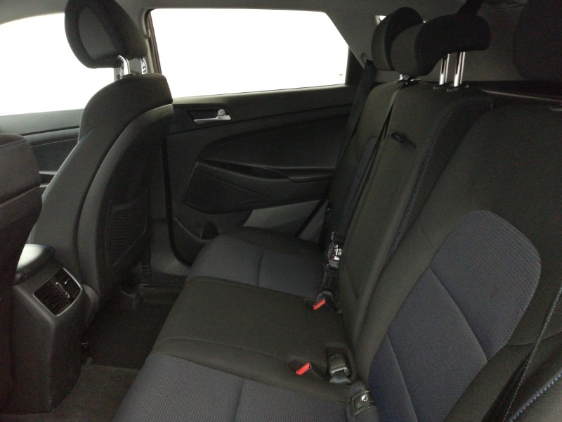 Used Hyundai TUCSON 2016 for sale - 76800100: Photo 6