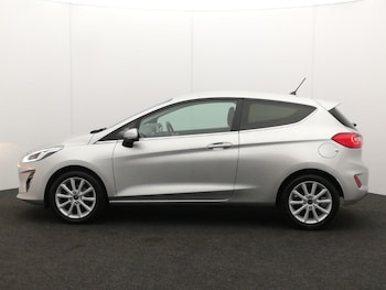 Used Ford Fiesta 2018 for sale - 76834219: Photo