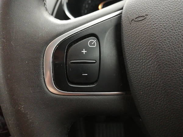 Used Renault Clio 2018 for sale - 76289371: Photo 13