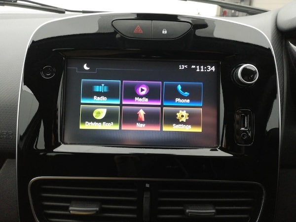 Used Renault Clio 2018 for sale - 76289371: Photo 16