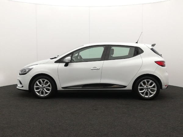 Used Renault Clio 2018 for sale - 76289371: Photo 4