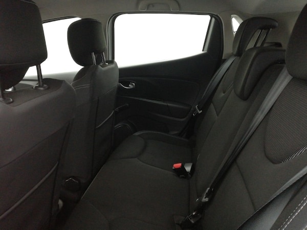 Used Renault Clio 2018 for sale - 76289371: Photo 6