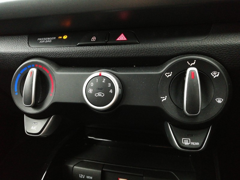 Used Kia Rio 2023 for sale - 78023636: Photo 12