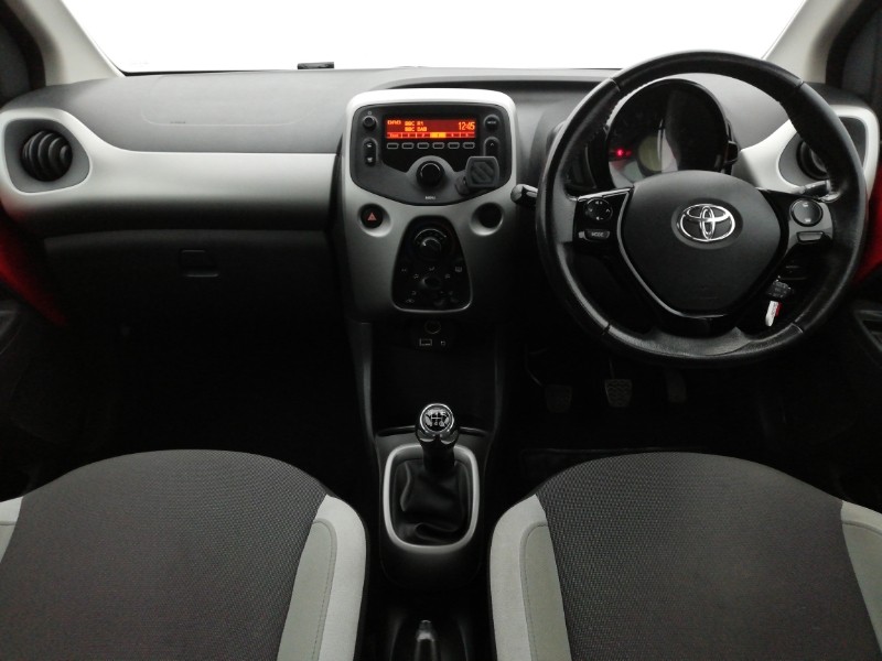 Used Toyota AYGO 2017 for sale - 77716866: Photo 2