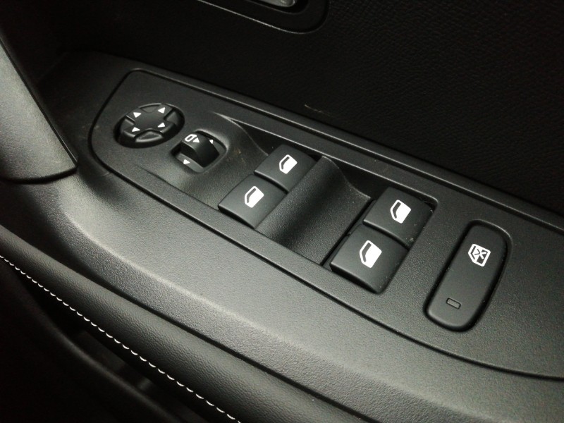 Used Peugeot 2008 2024 for sale - 77338443: Photo 15