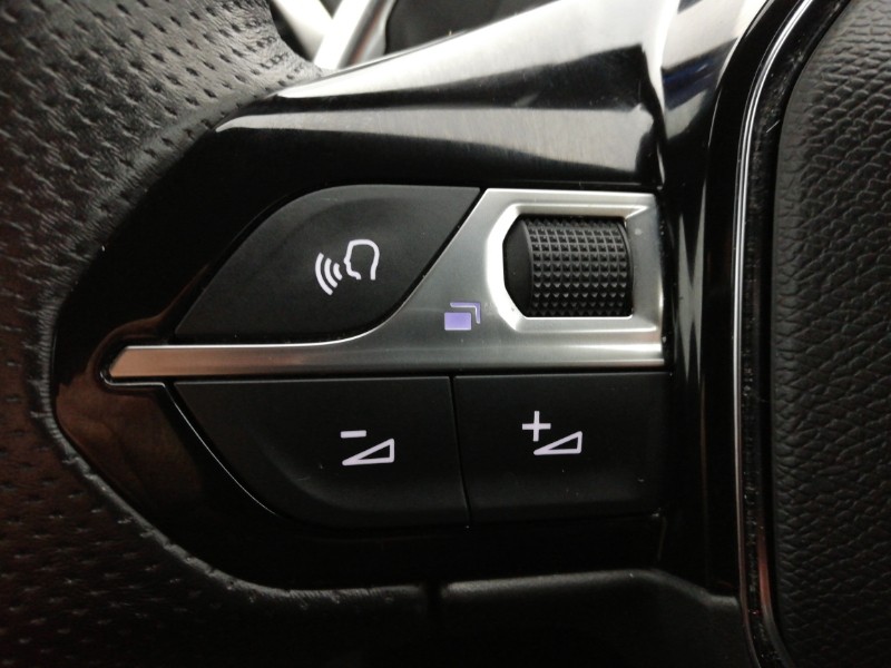 Used Peugeot 3008 2022 for sale - 76970394: Photo 14