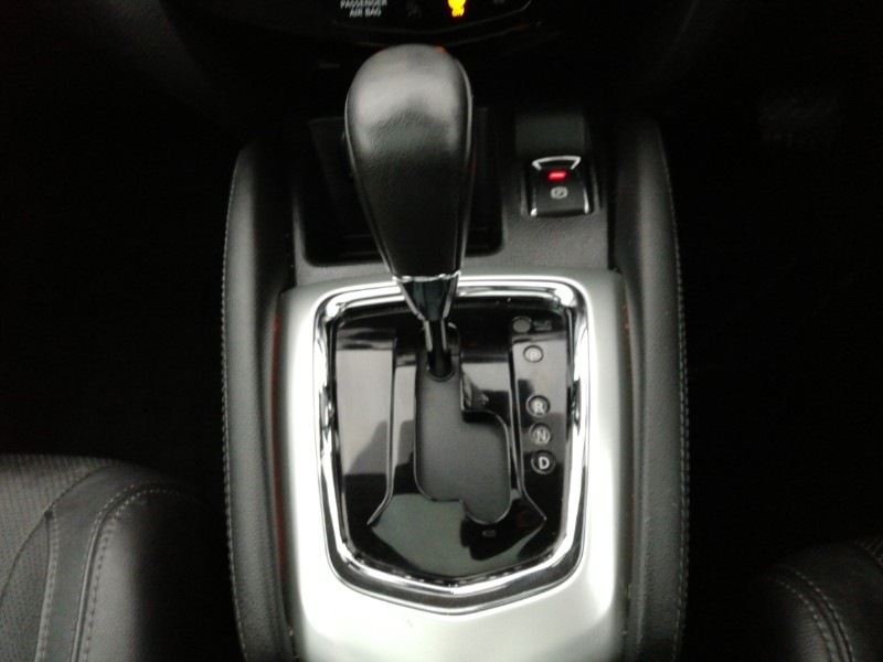 Used Nissan Qashqai 2017 for sale - 76920430: Photo 12