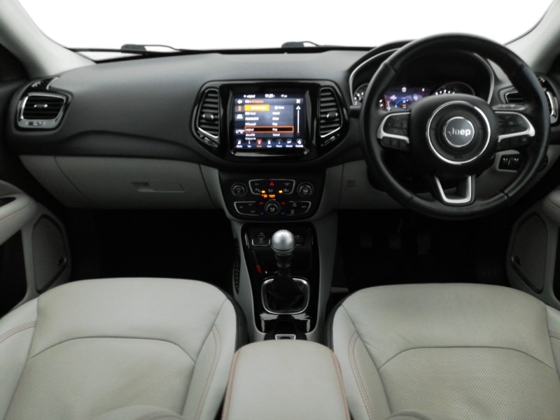 Used Jeep Compass 2018 for sale - 78079841: Photo 2