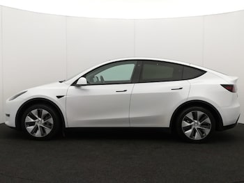 Used Tesla Model Y 2023 for sale - 77999443: Photo