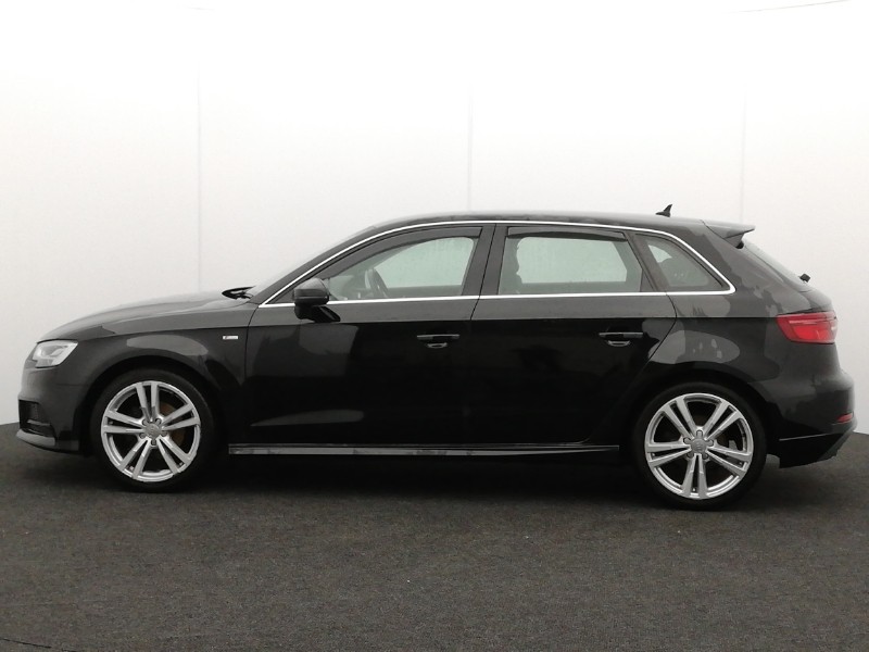 Used Audi A3 2017 for sale - 77669514: Photo 4