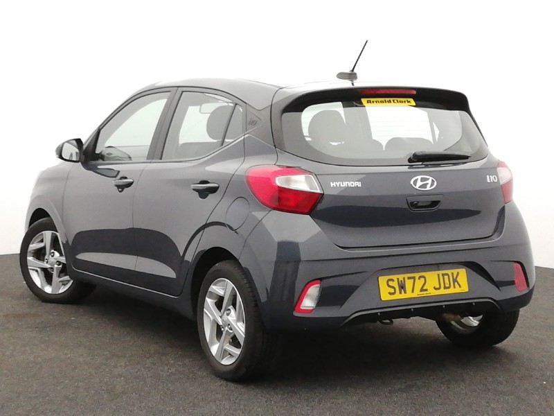 Used Hyundai i10 2023 for sale - 77623744: Photo 3