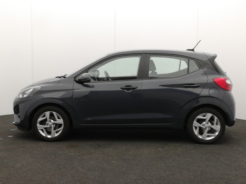 Used Hyundai i10 2023 for sale - 77623744: Photo 4