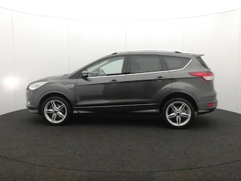 Used Ford Kuga 2016 for sale - 76354460: Photo