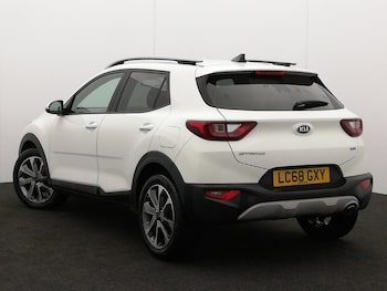 Used Kia Stonic 2018 for sale - 78380951: Photo