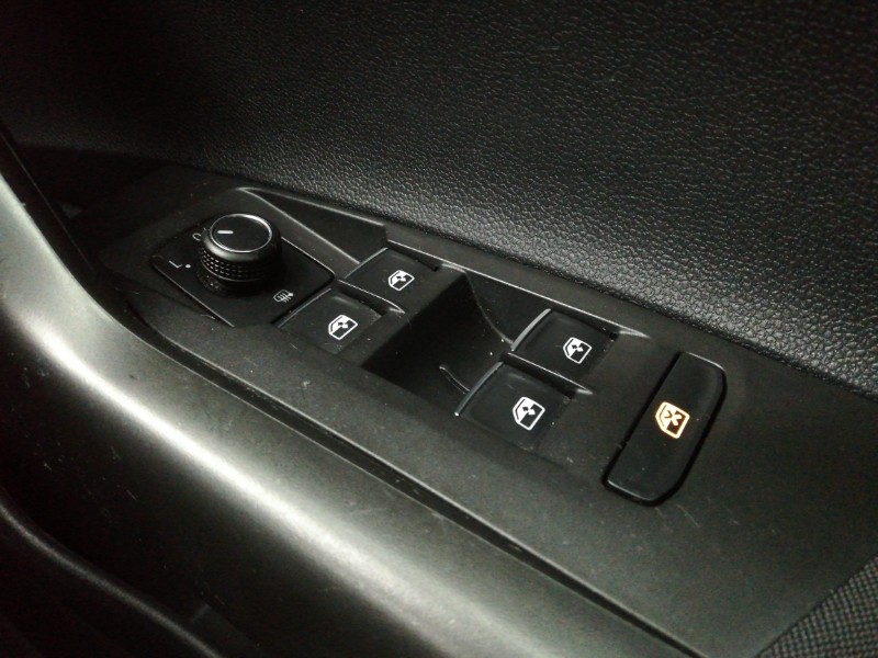 Used Volkswagen Polo 2018 for sale - 77491242: Photo 15