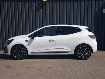 Used Renault Clio 2023 for sale - 78441060: Photo