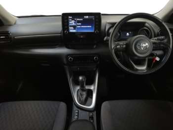 Used Toyota Yaris 2022 for sale - 74431234: Photo
