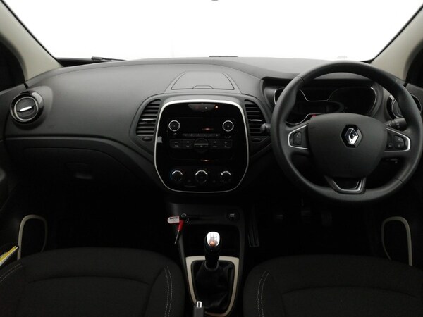 Used Renault Captur 2019 for sale - 76183629: Photo 2