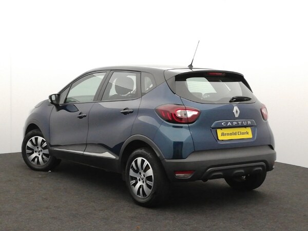 Used Renault Captur 2019 for sale - 76183629: Photo 3