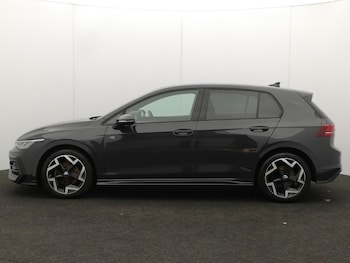 Used Volkswagen Golf 2025 for sale - 79291116: Photo