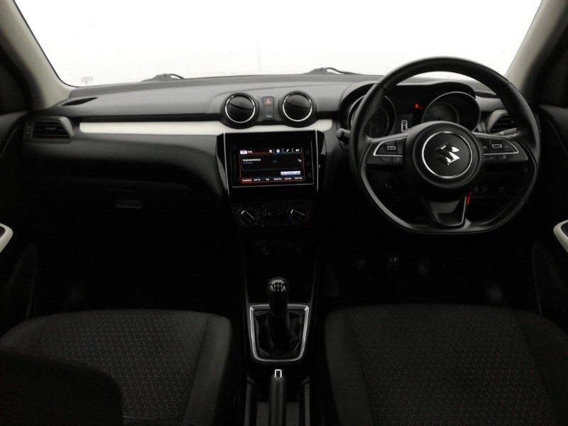 Used Suzuki Swift 2021 for sale - 76529081: Photo 2