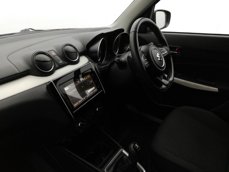 Used Suzuki Swift 2021 for sale - 76529081: Photo 5