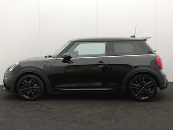 Used MINI Hatch 2023 for sale - 78346771: Photo