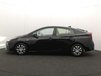 Used Toyota Prius 2020 for sale - 76427365: Photo