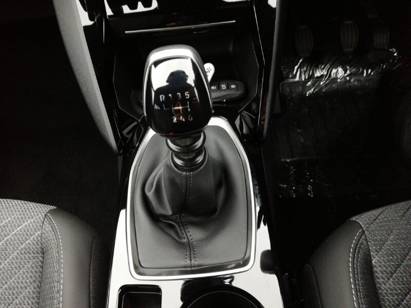 Used Peugeot 2008 2025 for sale - 77318775: Photo 12