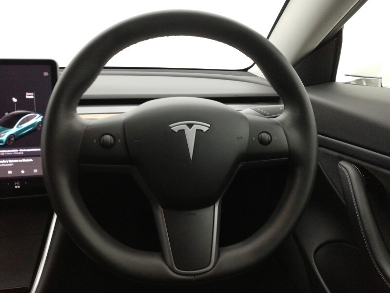 Used Tesla Model 3 2020 for sale - 77964055: Photo 11