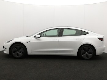 Used Tesla Model 3 2020 for sale - 77964055: Photo
