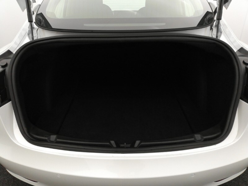 Used Tesla Model 3 2020 for sale - 77964055: Photo 8