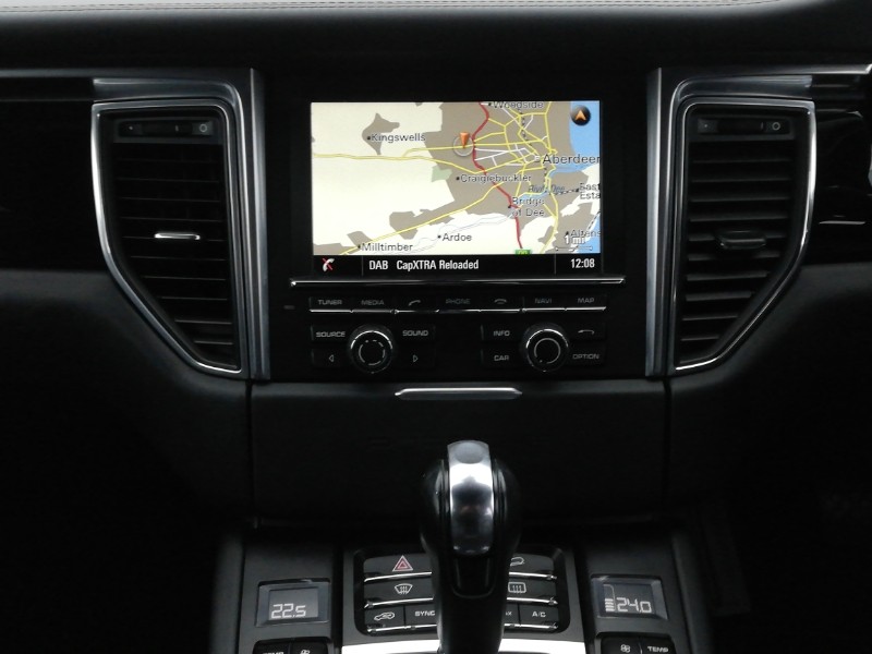 Used Porsche Macan 2014 for sale - 77466773: Photo 10