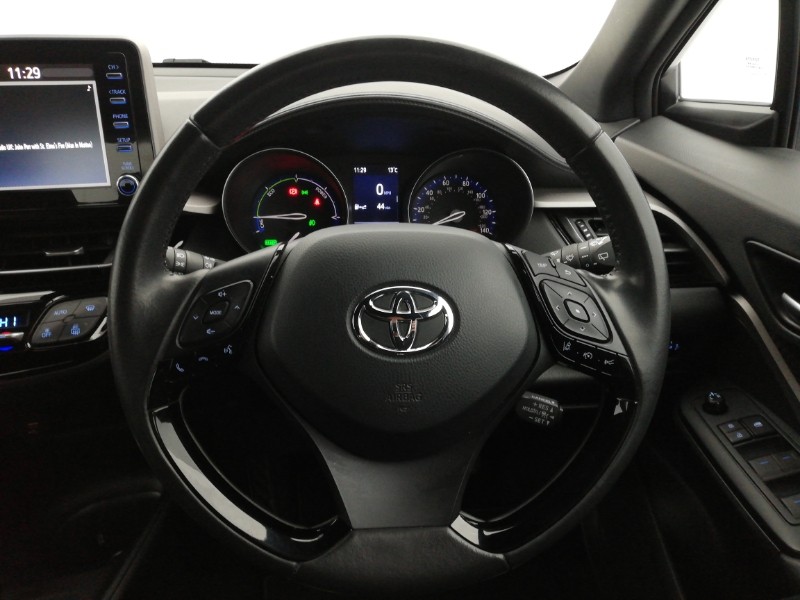 Used Toyota C-HR 2021 for sale - 76365617: Photo 11