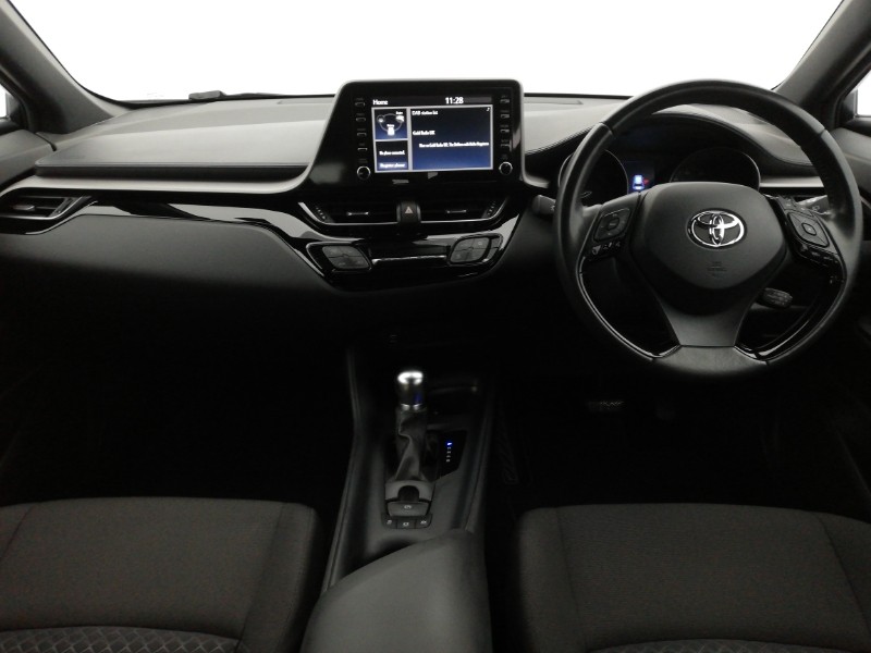 Used Toyota C-HR 2021 for sale - 76365617: Photo 2